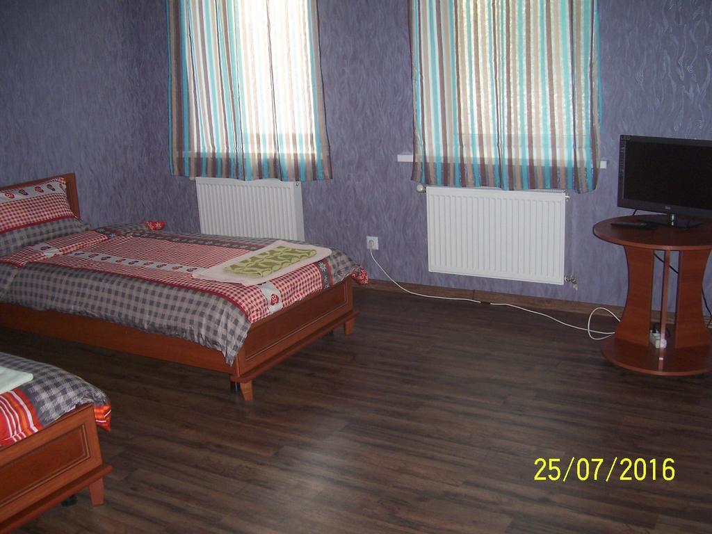 Apartments In Center Vinnycja Esterno foto