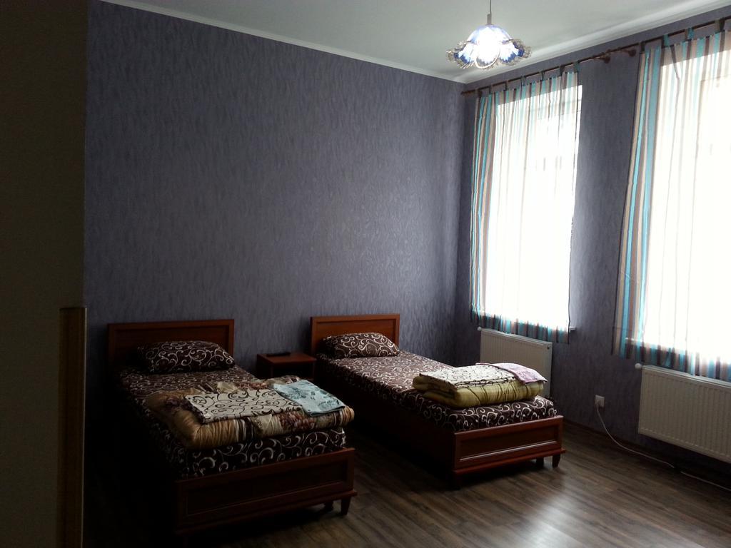 Apartments In Center Vinnycja Esterno foto